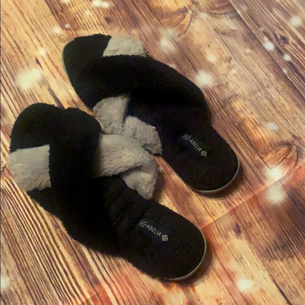 Crisscross Slippers
